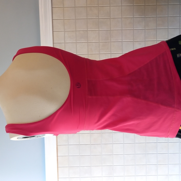 Lululemon Hot pink workout tank - Picture 2 of 4